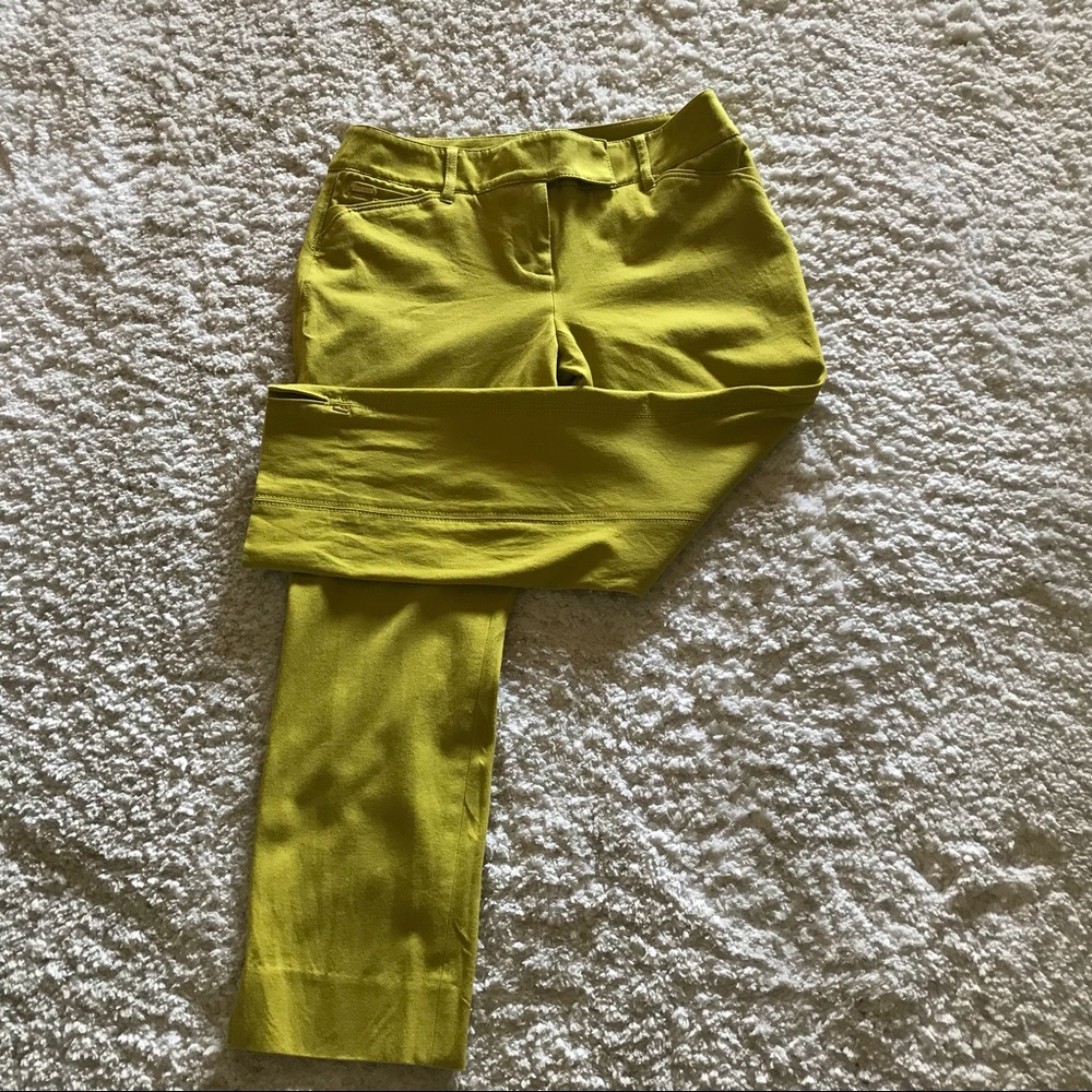 White House Black Market Crop Pants Sz 00, 2 reg